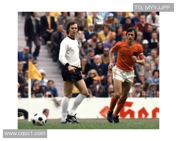 足球届球星推崇的传奇人物谁才是真正的绿茵之王与偶像